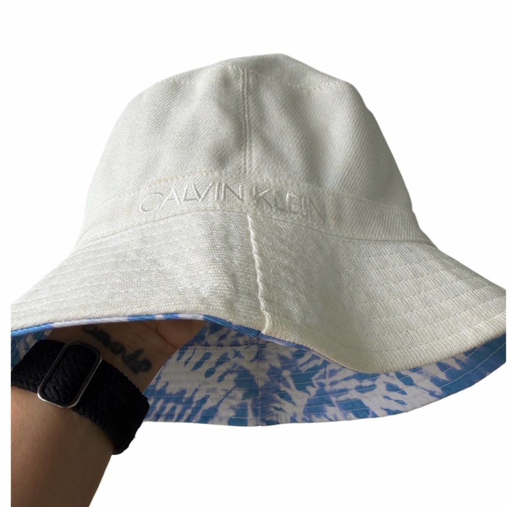 Calvin Klein Off-White and Blue Tie-dye Bucket Hat